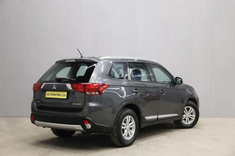 Mitsubishi Outlander 6 из 6