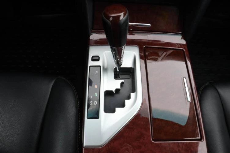 Toyota Camry 21 из 25