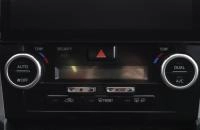 Toyota Camry 19 из 25