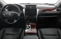 Toyota Camry 13 из 25
