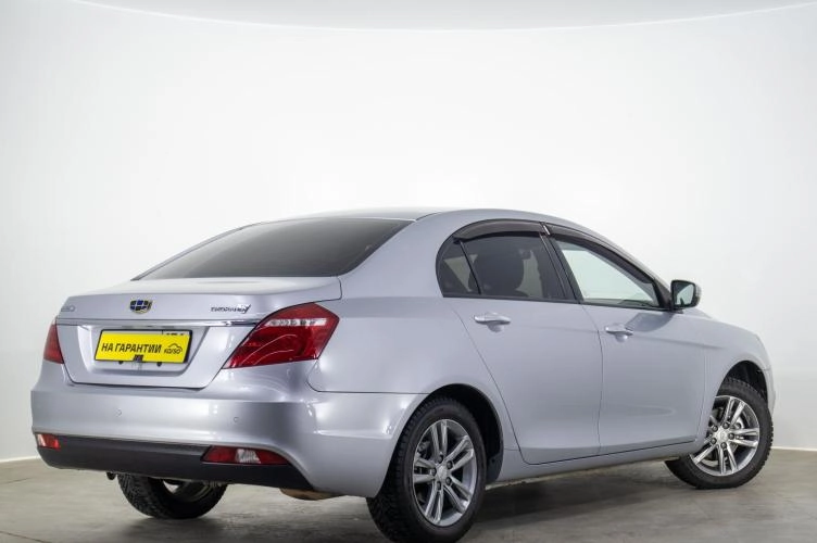 Geely Emgrand 7 4 из 5