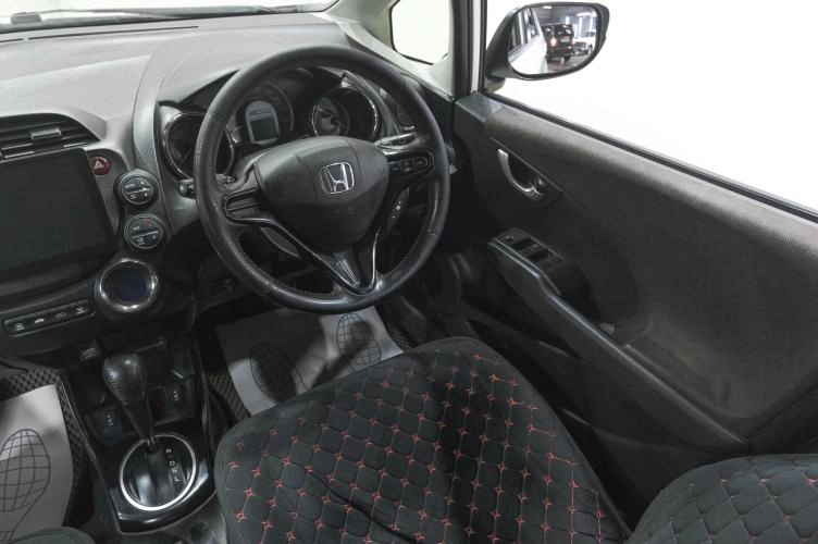 Honda Fit Shuttle 10 из 22