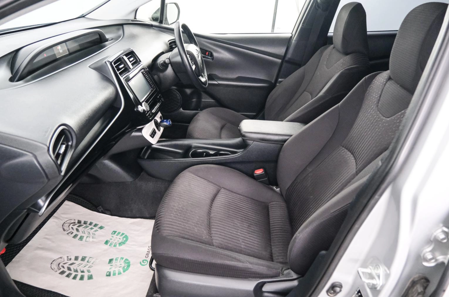 Toyota Prius 12 из 20