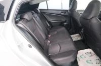 Toyota Prius 18 из 20