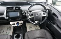 Toyota Prius 9 из 20