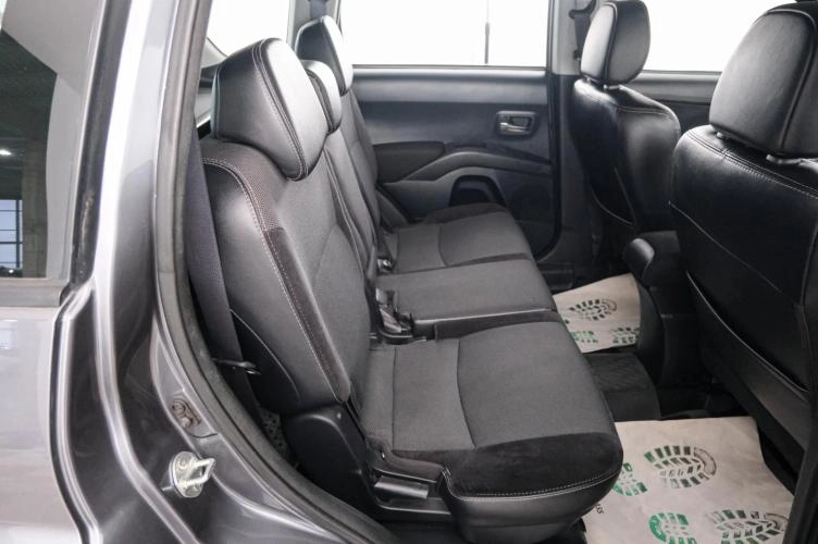 Citroen C-Crosser 22 из 23