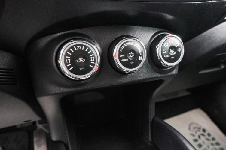 Citroen C-Crosser 17 из 23