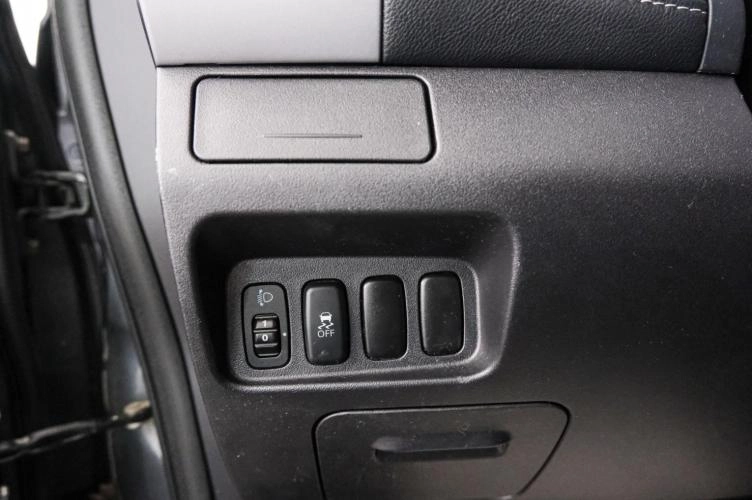 Citroen C-Crosser 19 из 23