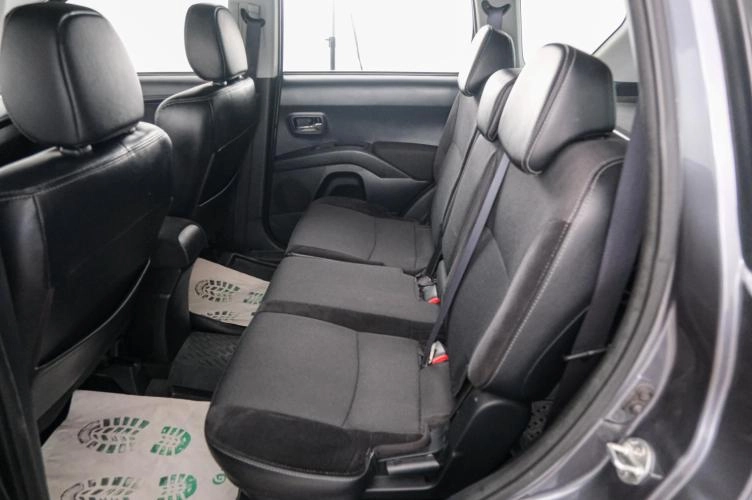 Citroen C-Crosser 21 из 23