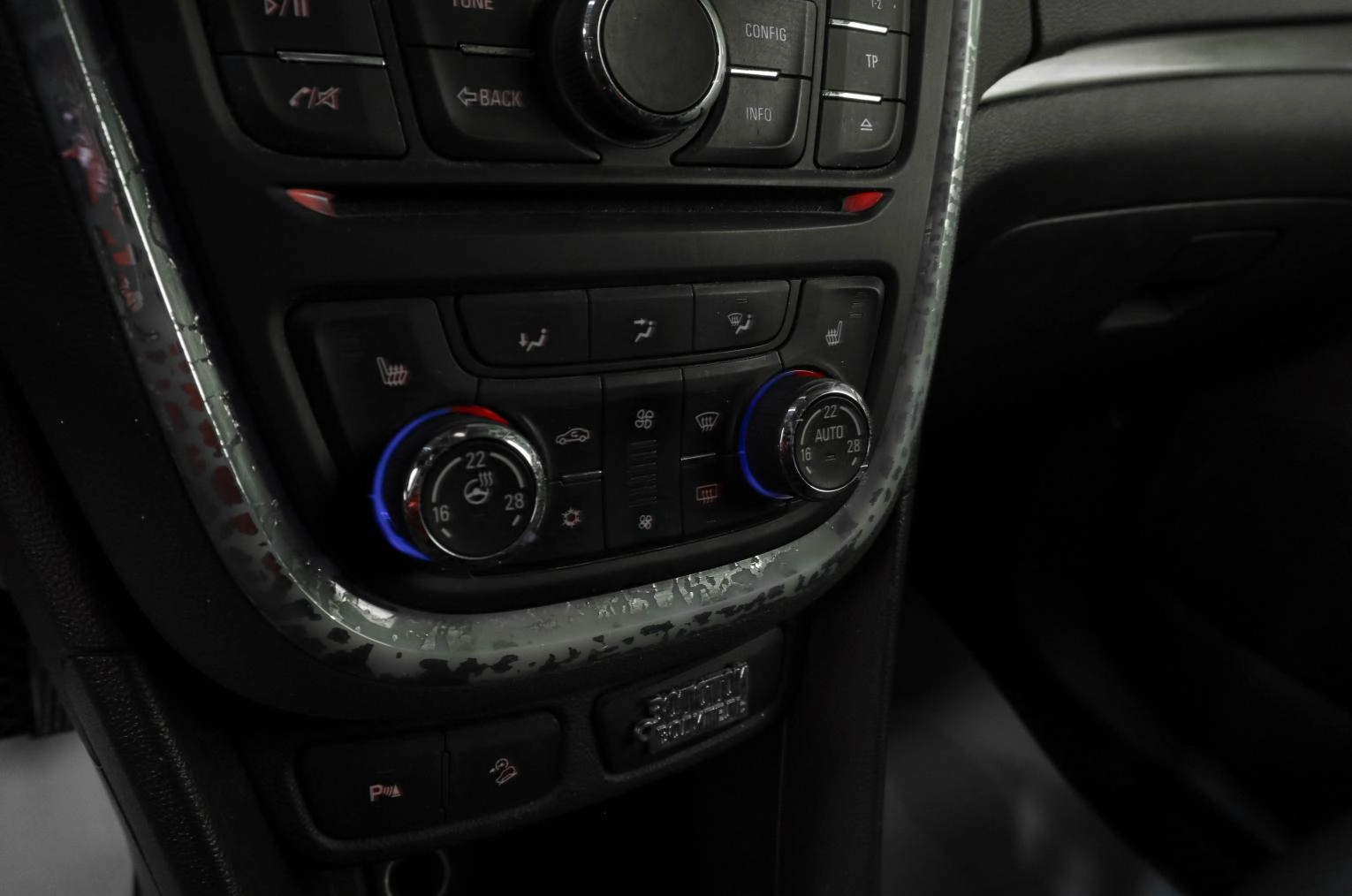 Opel Mokka 13 из 18