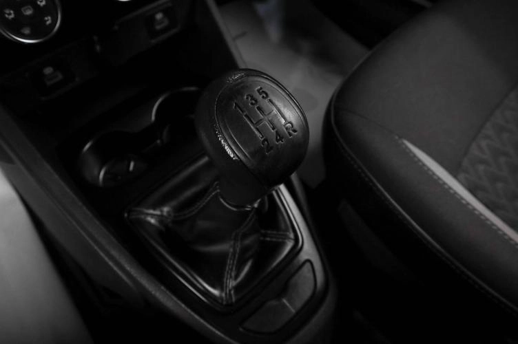 ВАЗ (LADA) Vesta 12 из 15