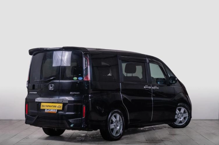 Honda Stepwgn Spada 6 из 6