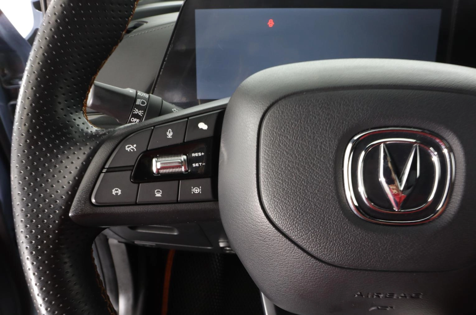 Changan UNI-T 16 из 26