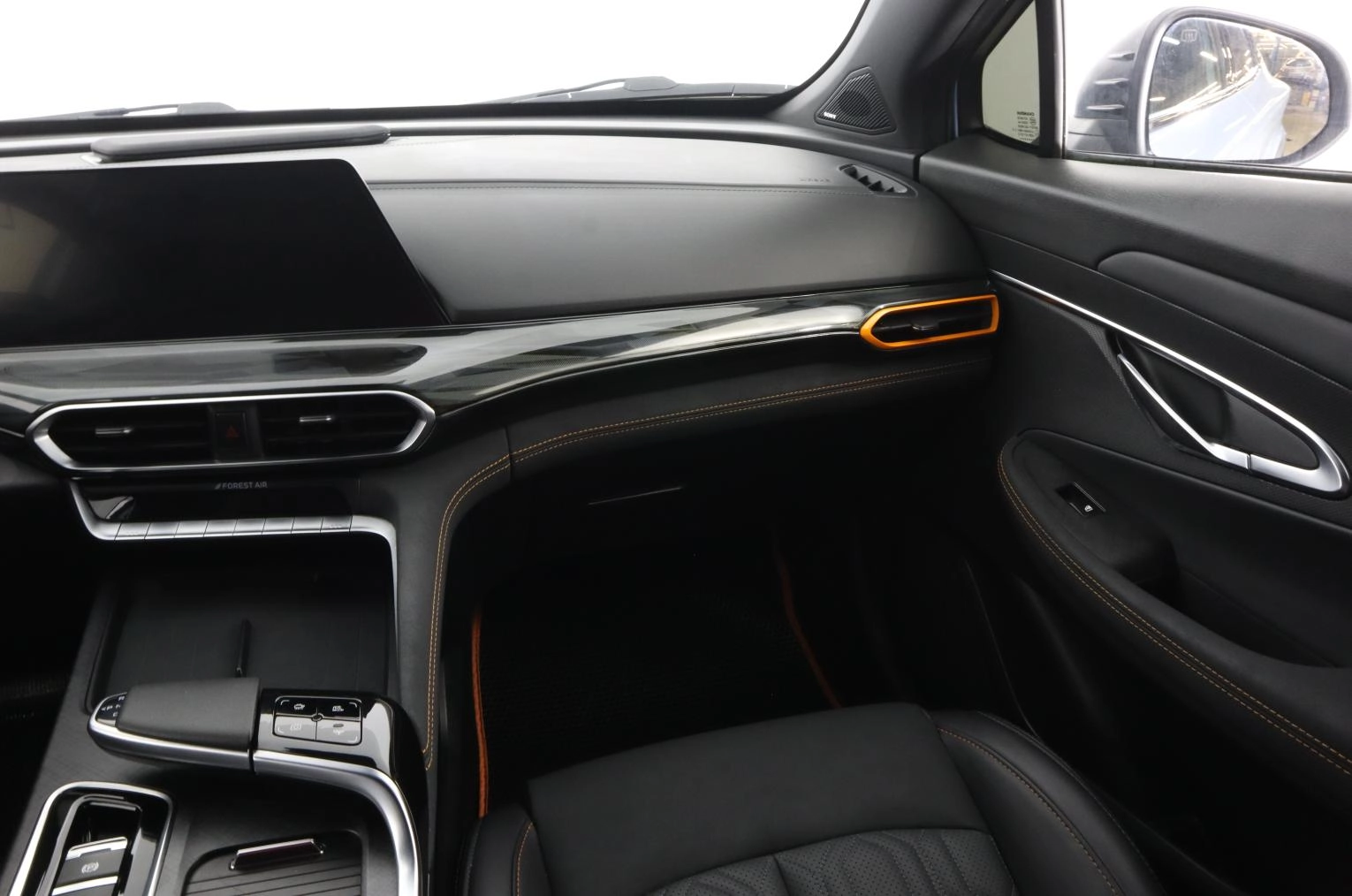 Changan UNI-T 14 из 26