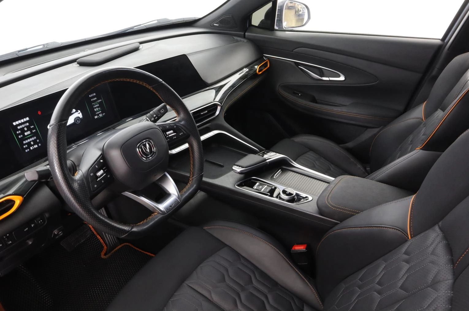 Changan UNI-T 8 из 26