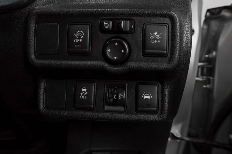 Nissan Note 9 из 17