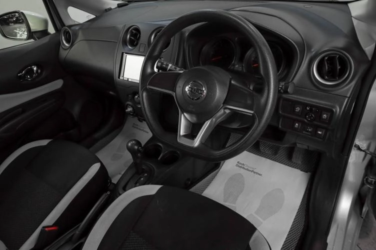 Nissan Note 7 из 17