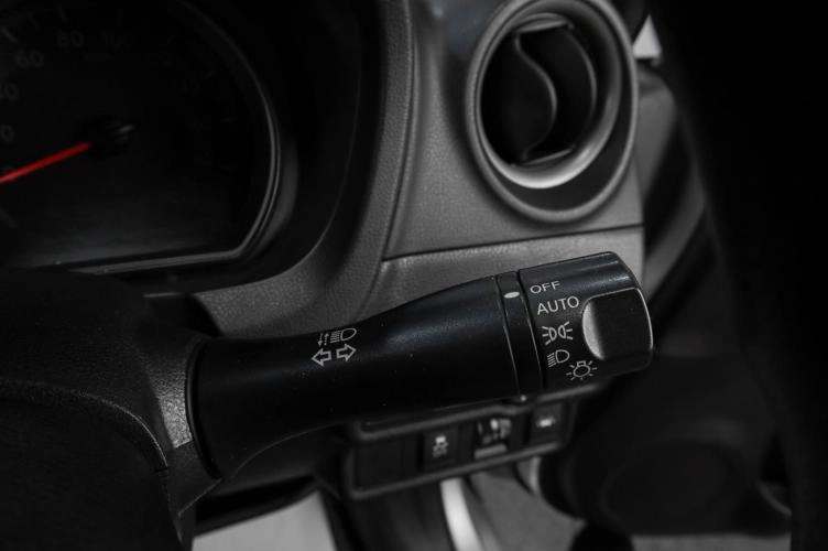 Nissan Note 10 из 17