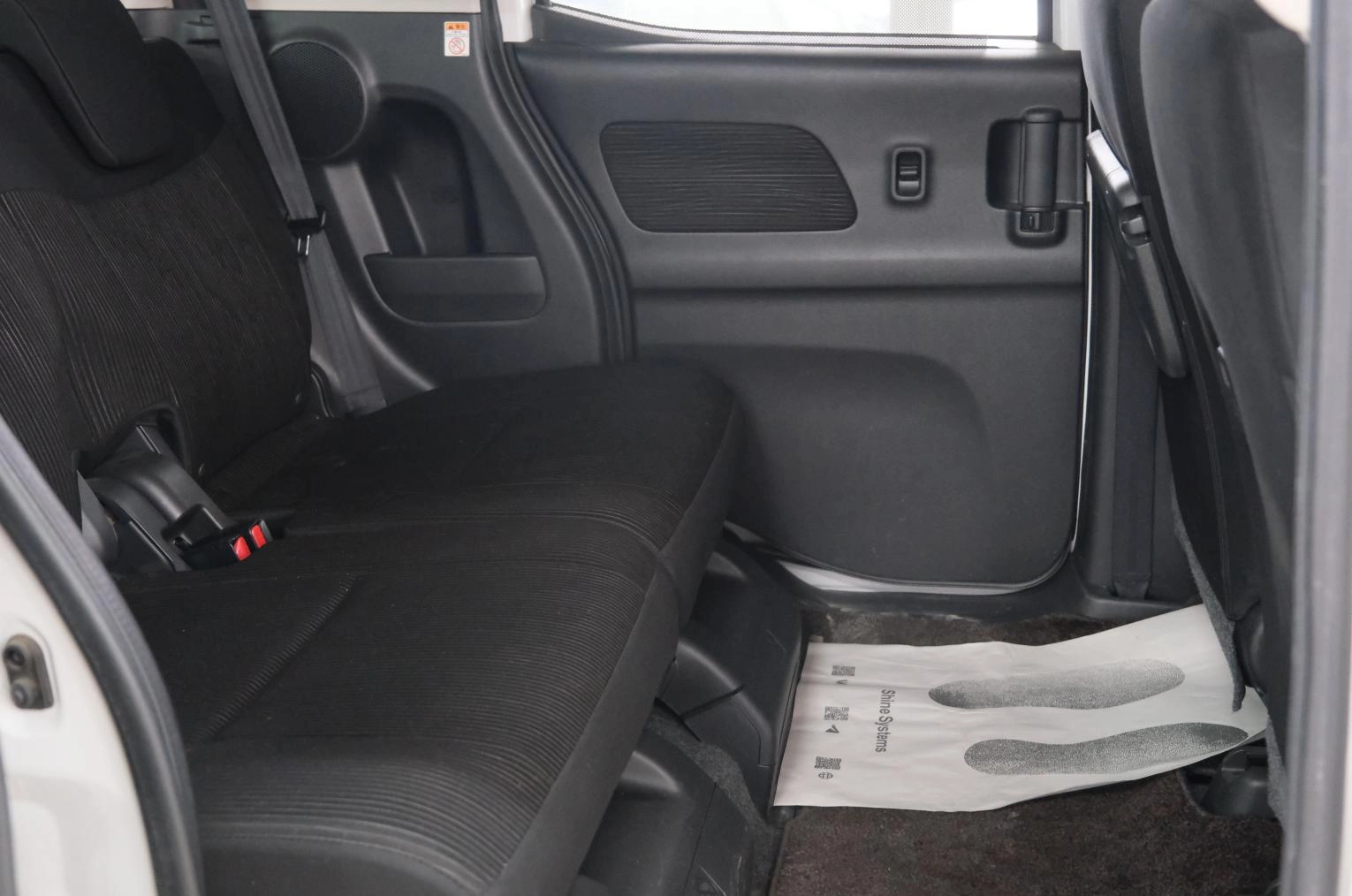 Nissan Dayz Roox 19 из 20