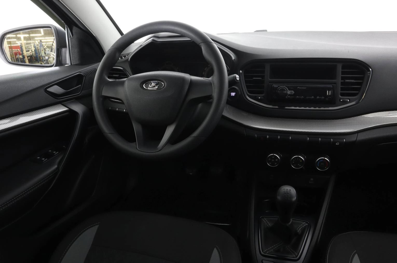 ВАЗ (LADA) Vesta 12 из 18