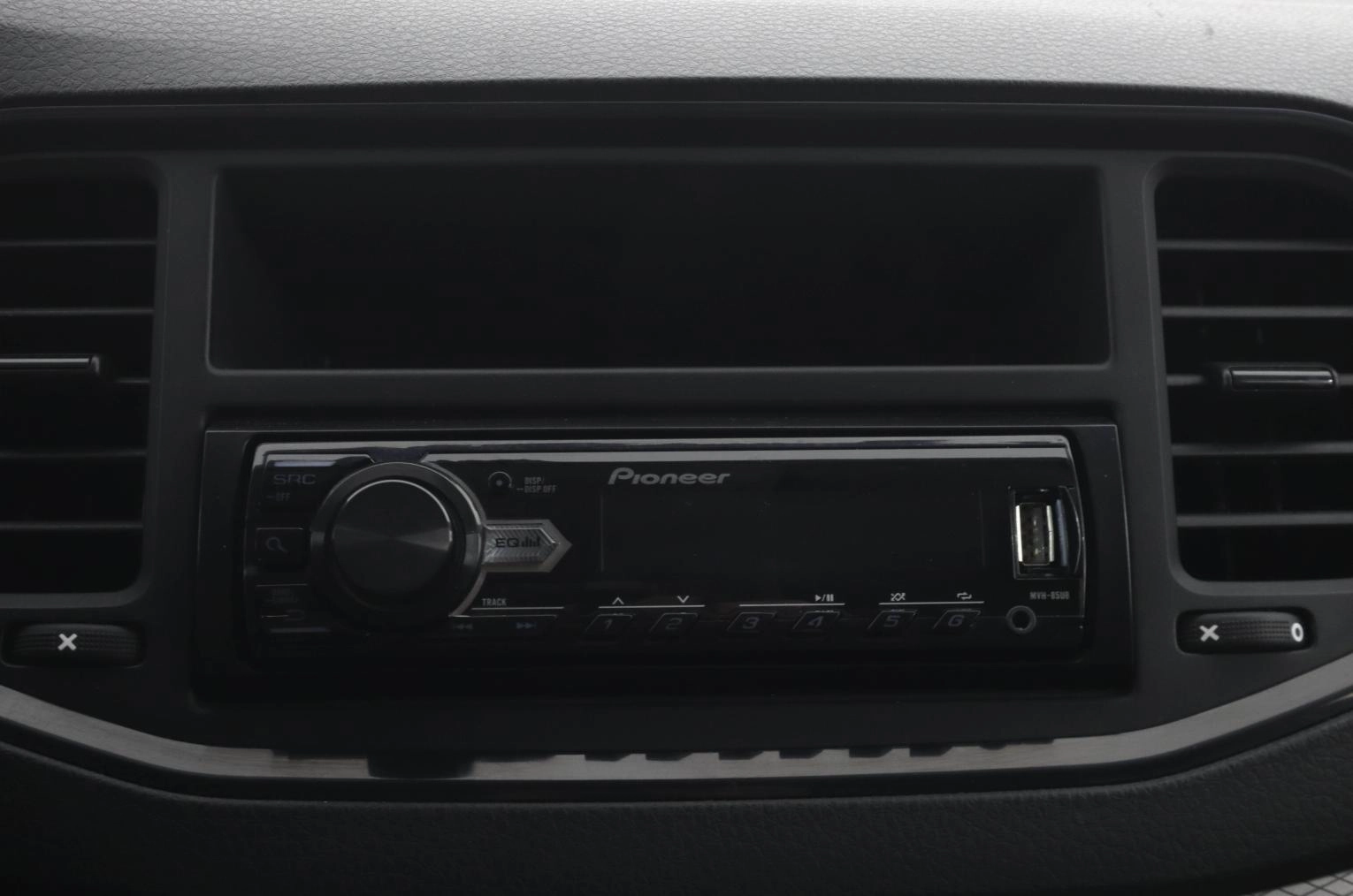 ВАЗ (LADA) Vesta 15 из 18