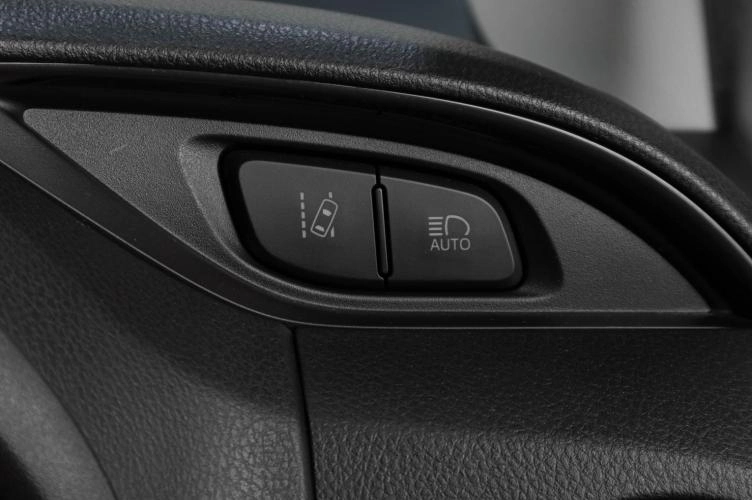 Toyota Vitz 8 из 15