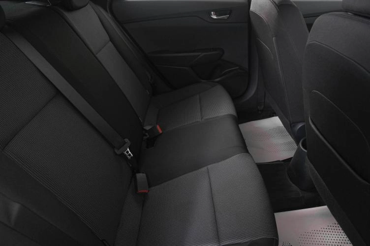 Hyundai Solaris 10 из 24