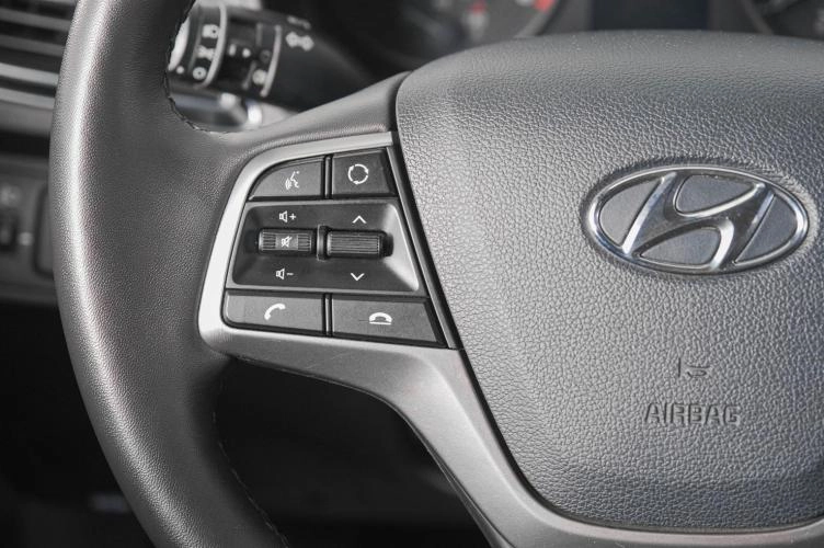 Hyundai Solaris 16 из 24