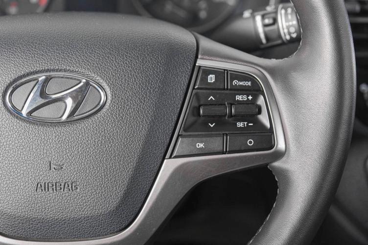 Hyundai Solaris 17 из 24