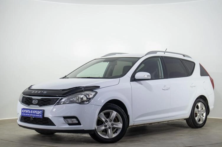 KIA cee'd 3 из 5