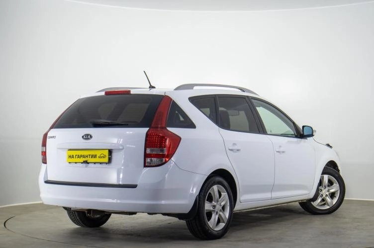 KIA cee'd 4 из 5