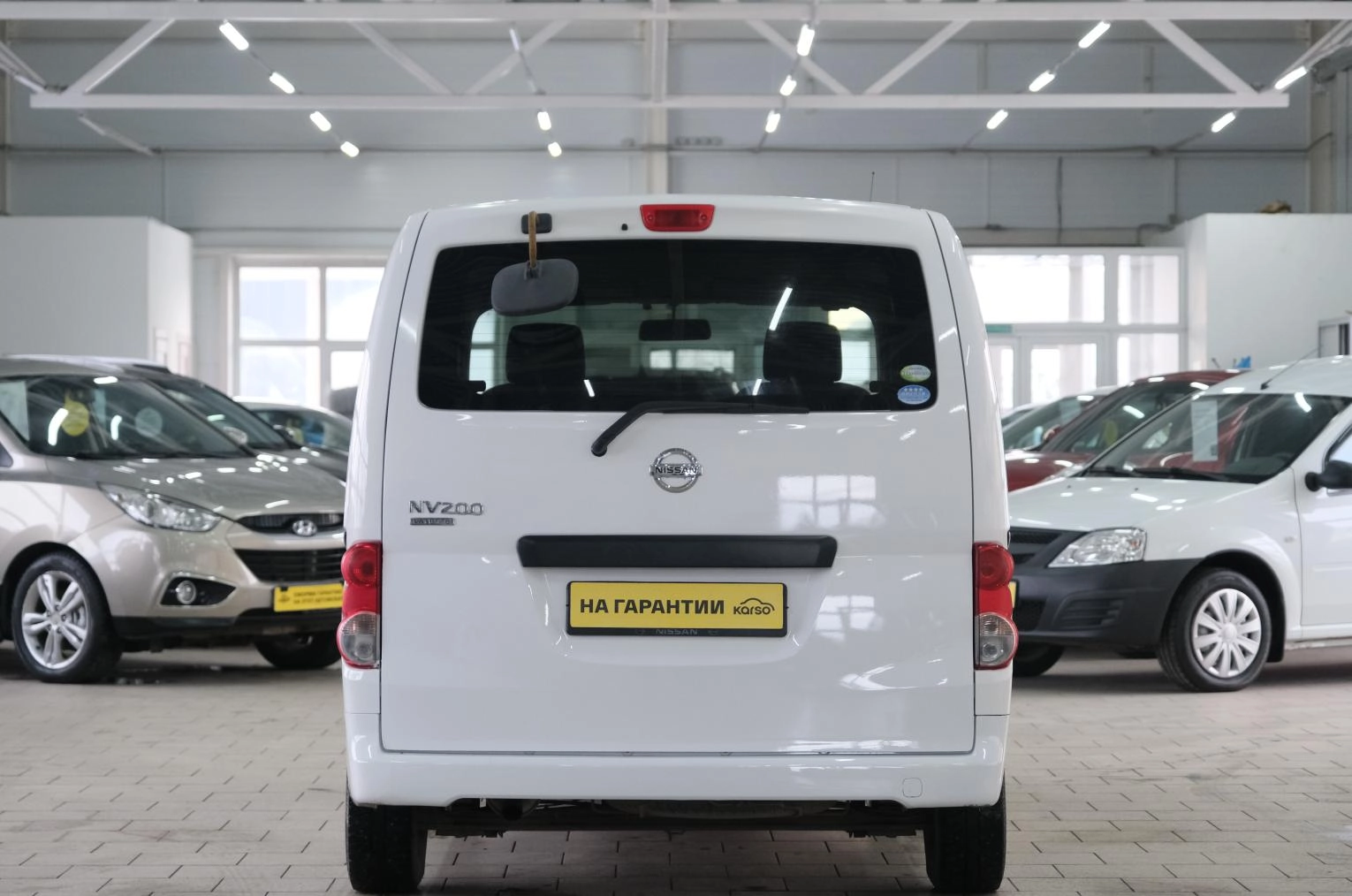 Nissan NV200 5 из 20