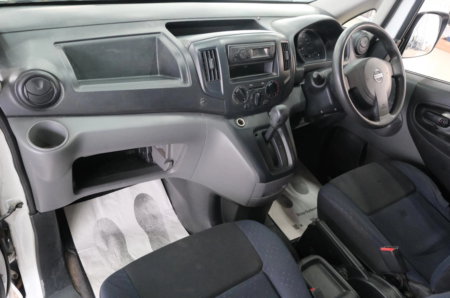 Nissan NV200 16 из 20