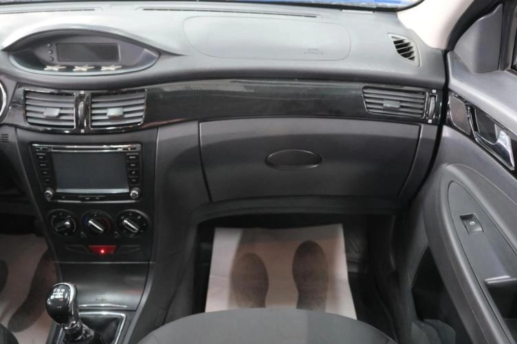 Dongfeng S30 15 из 20