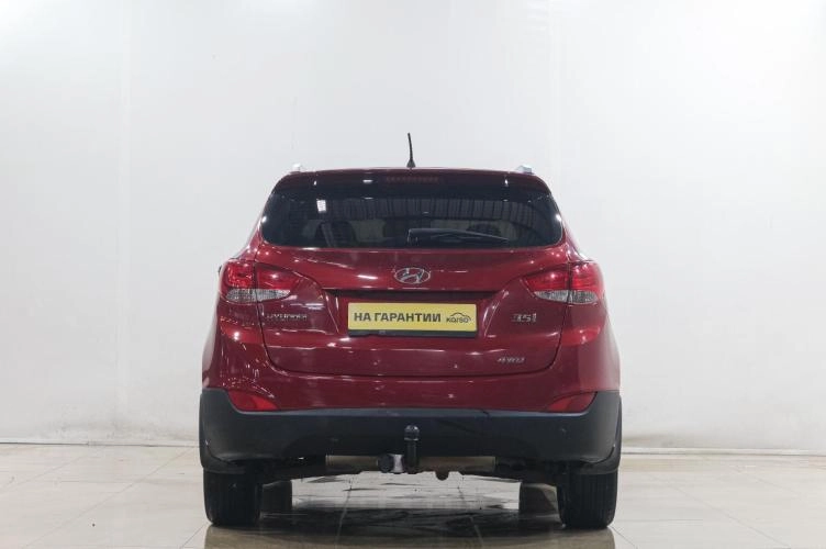 Hyundai ix35 5 из 6