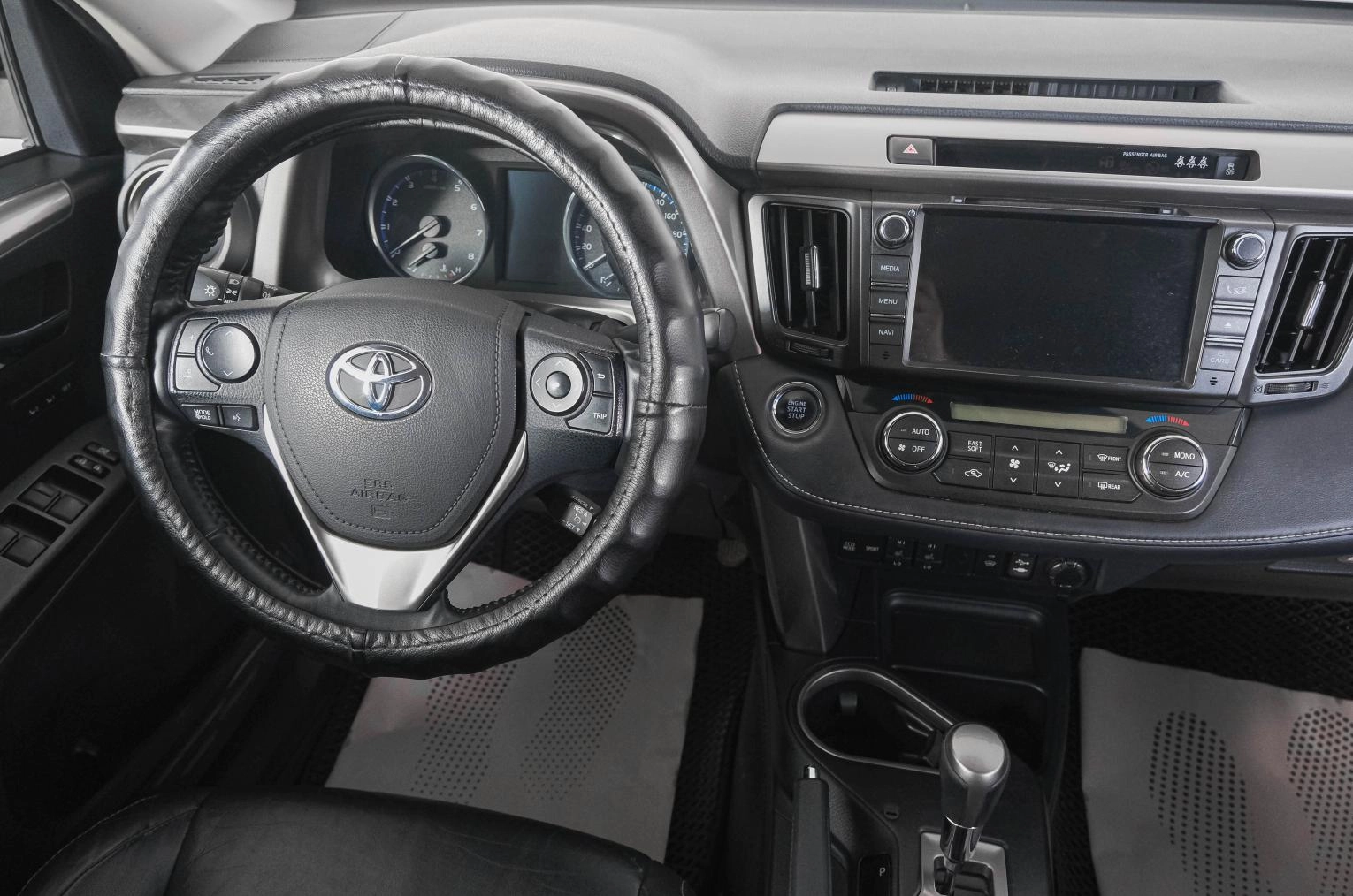 Toyota RAV4 12 из 31