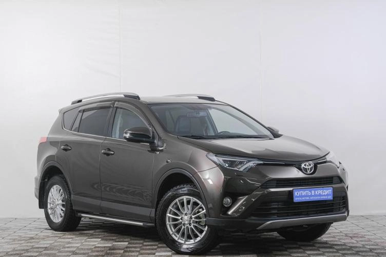 Toyota RAV4 1 из 5