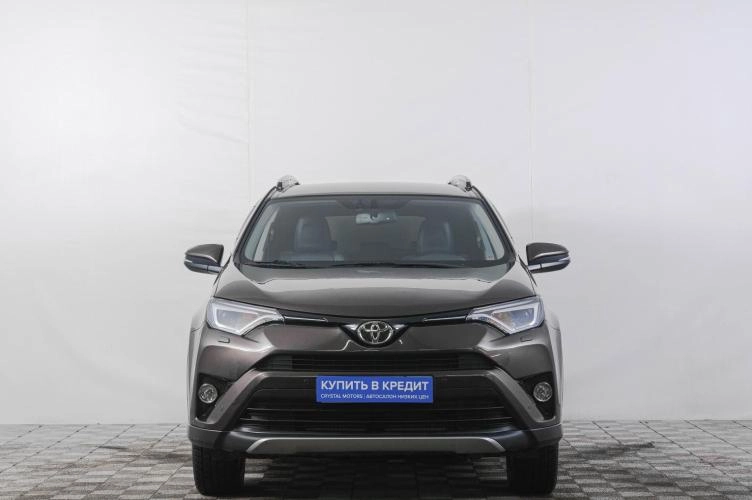 Toyota RAV4 2 из 5