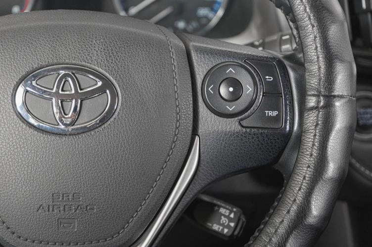 Toyota RAV4 17 из 31