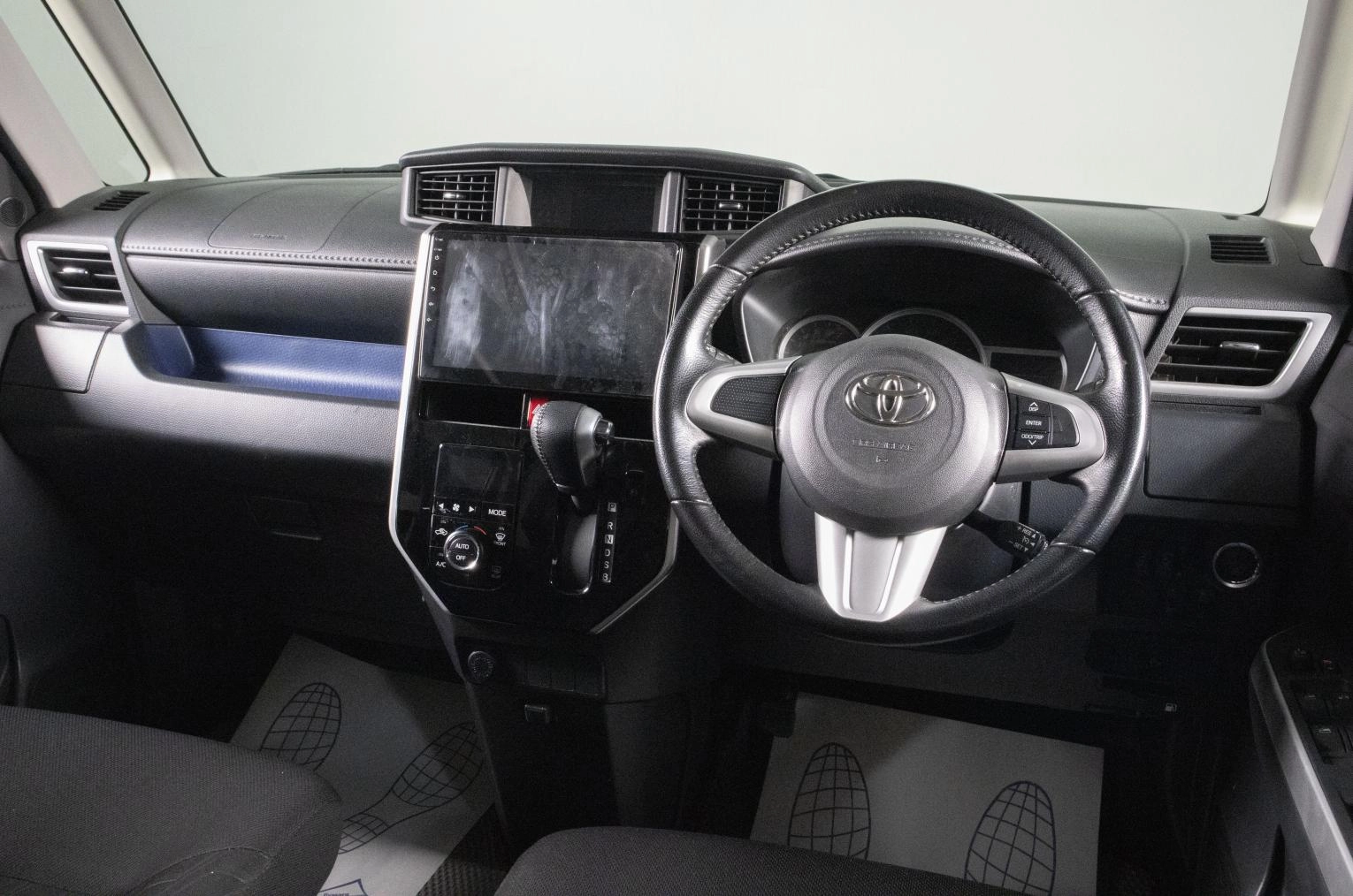 Toyota Tank 11 из 17