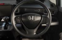 Honda Freed 12 из 21