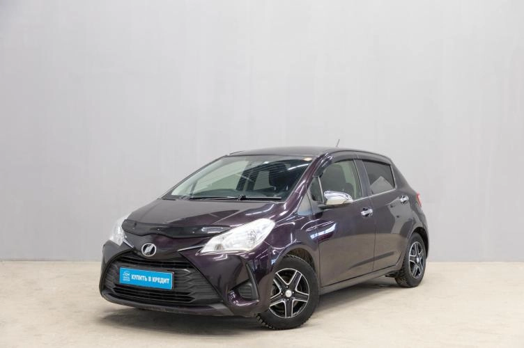 Toyota Vitz 3 из 5