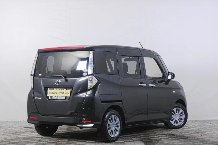 Toyota Tank 6 из 23