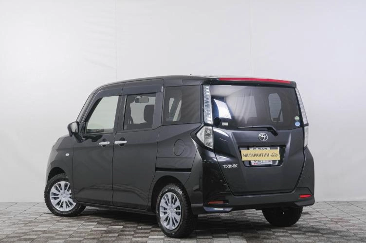 Toyota Tank 4 из 5