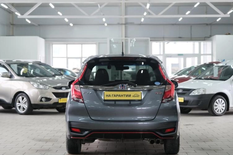 Honda Fit 5 из 5