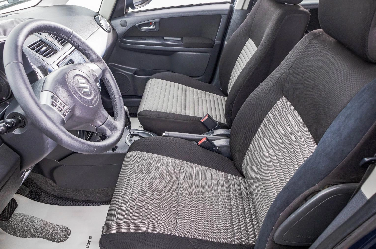 Suzuki SX4 11 из 27