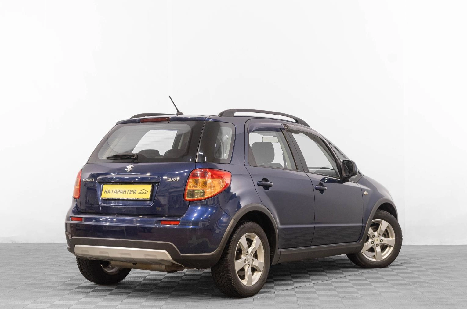 Suzuki SX4 4 из 27