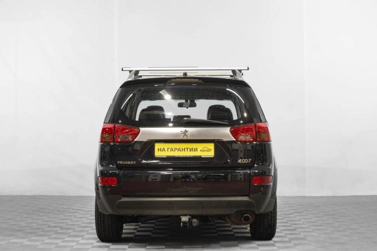 Peugeot 4007 5 из 5