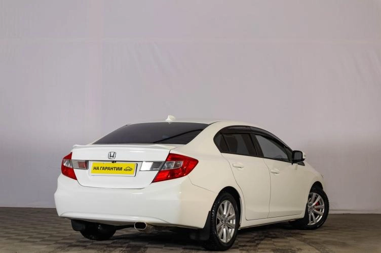 Honda Civic 4 из 5