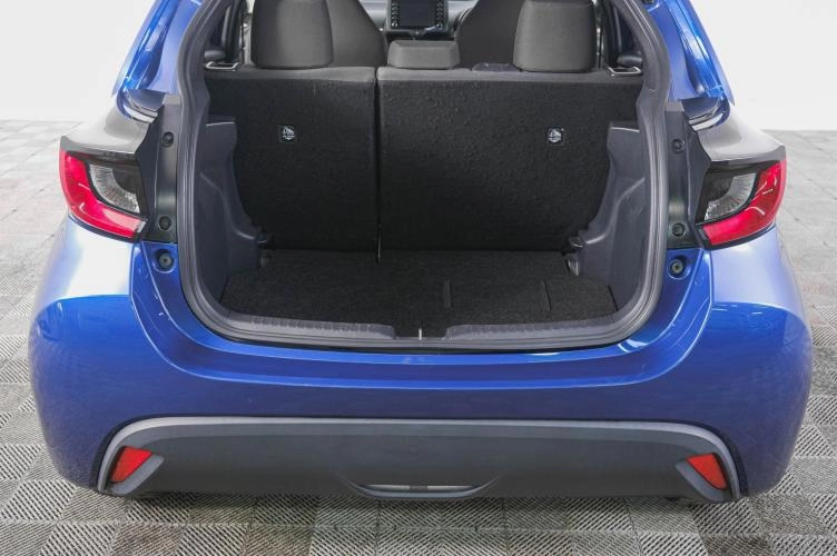 Toyota Yaris 7 из 25